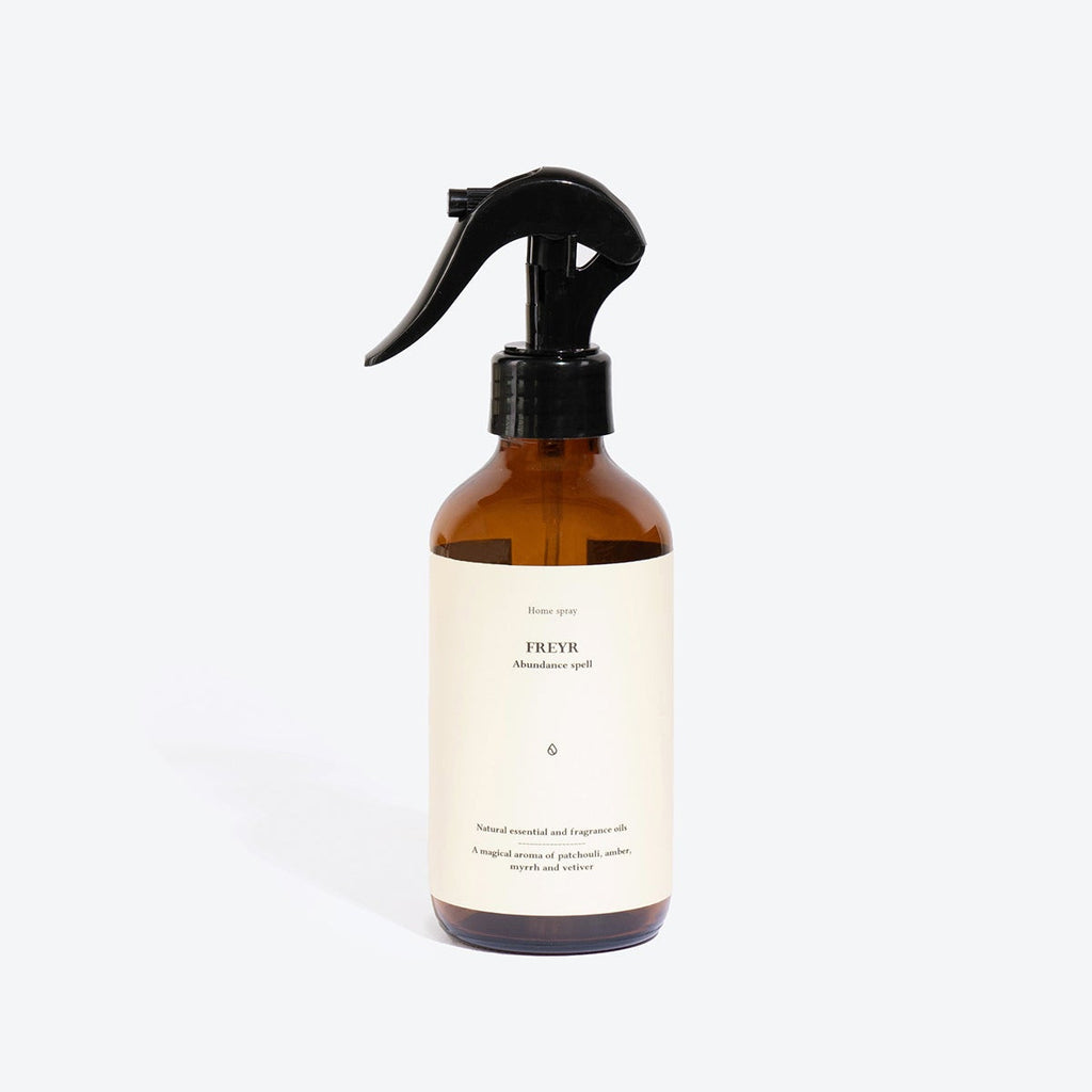 Perfumed home spray FREYR Smells Like Spells